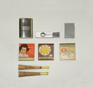 1954 Rauchutensilien - „Wir wollen ein Gefühl von Zuhause vermitteln“