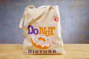 Dr. Oetker Online Shop Jutetasche Donut Kopie - „Wir wollen ein Gefühl von Zuhause vermitteln“